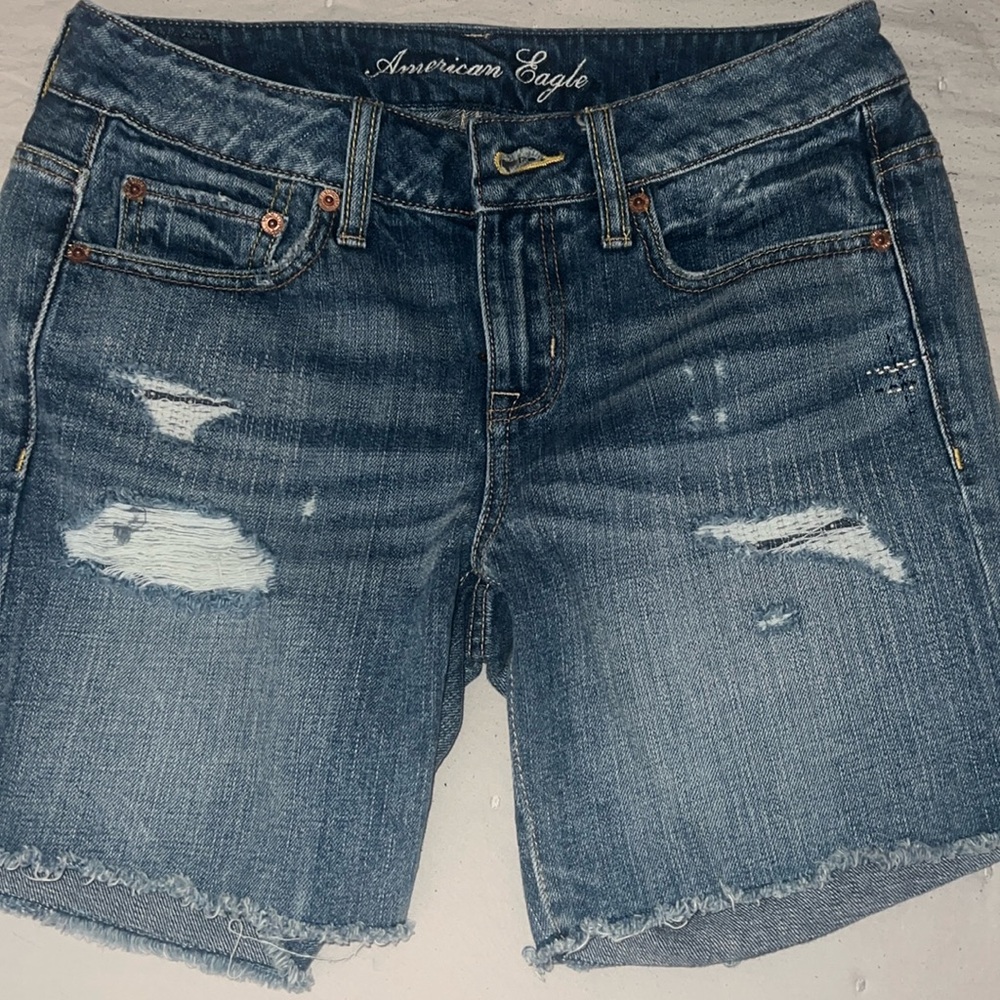American Eagle women’s Jean shorts
